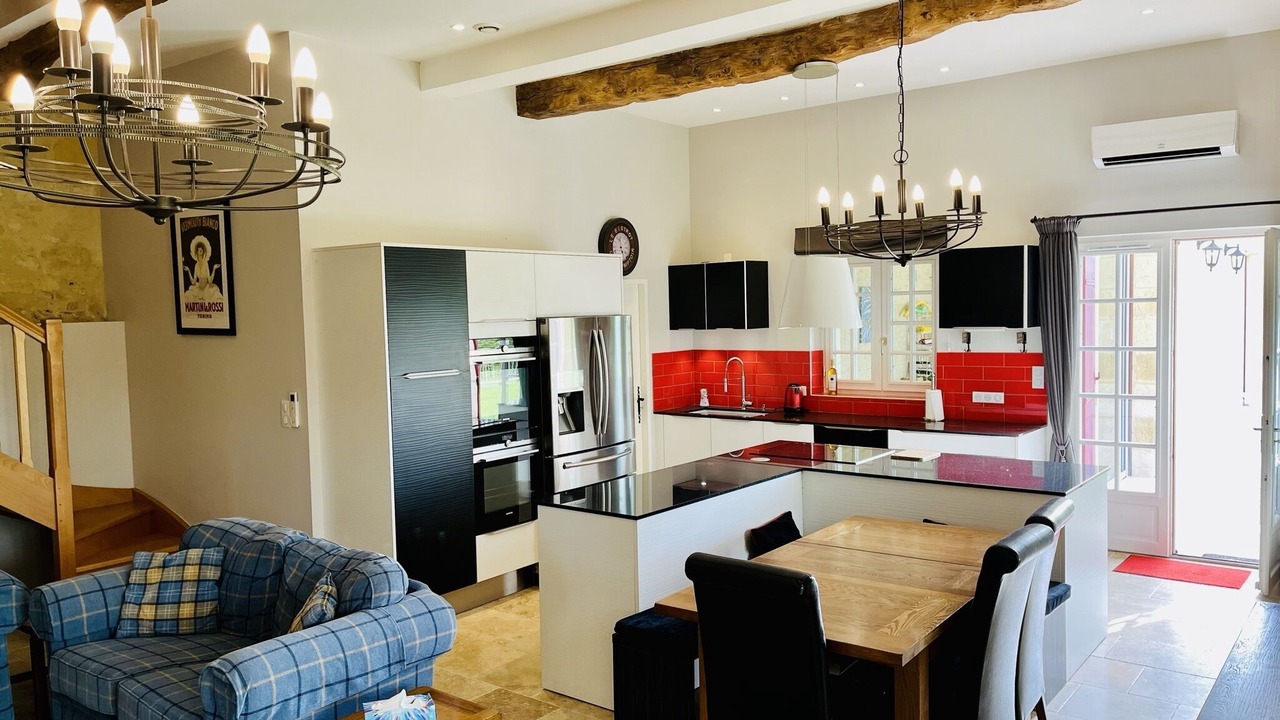 Photo of Others in Couze-et-Saint-Front