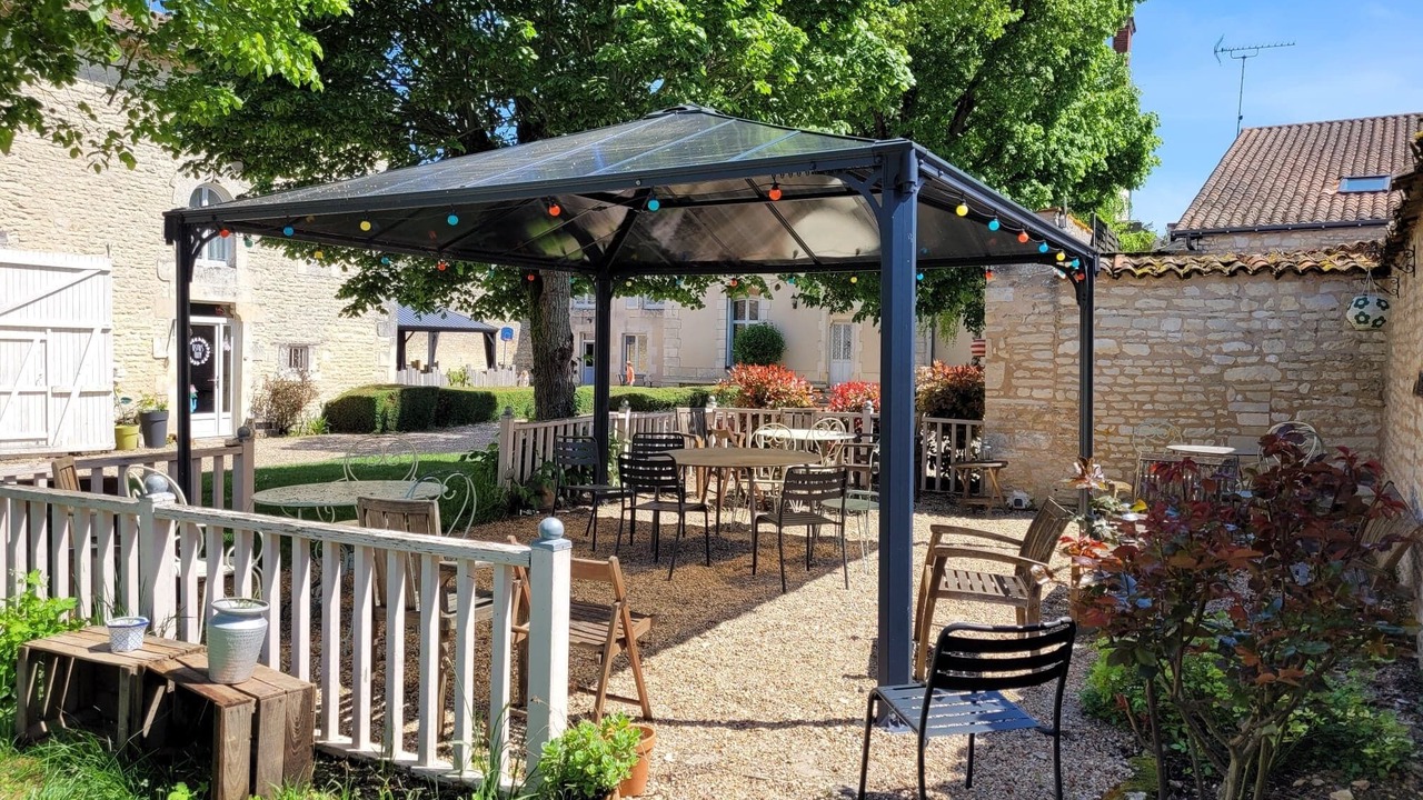 Photo of Outdoor in Neuville-de-Poitou