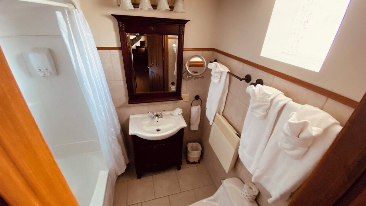 Photo of Bathroom in Baie Comeau
