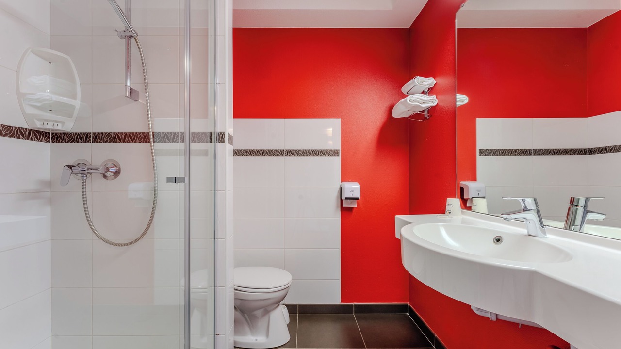 Photo of Bathroom in Saint-Barthelemy-d'Anjou