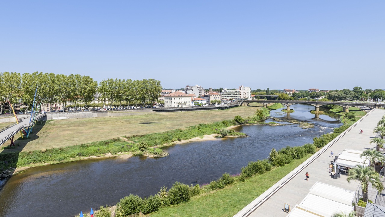 Photo of Others in Dax