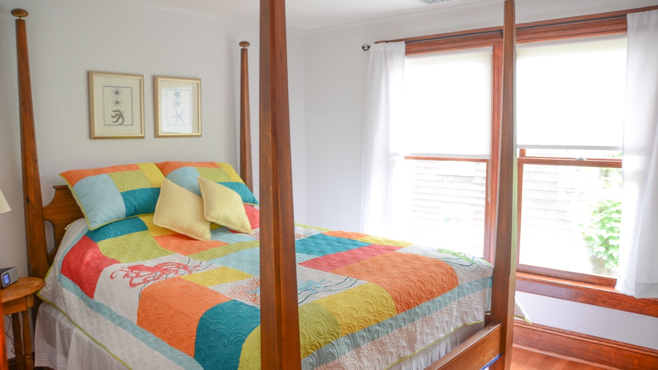 Photo of Bedroom in Amagansett North