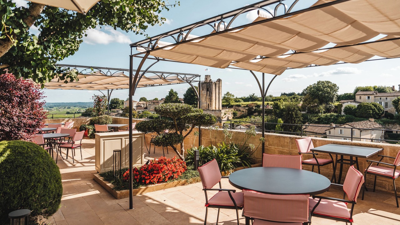 Photo of Patio Balcony in Saint-Emilion