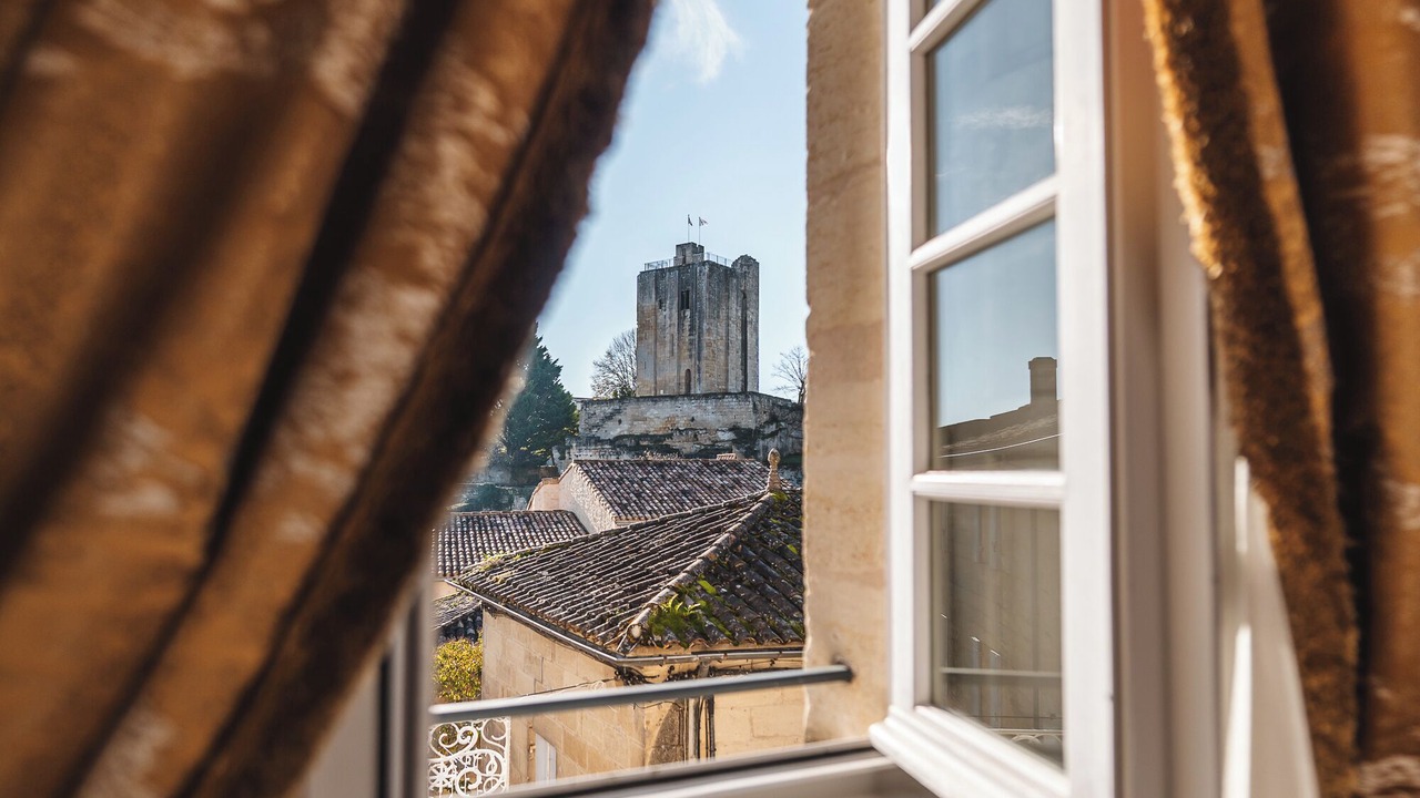 Photo of Bedroom in Saint-Emilion