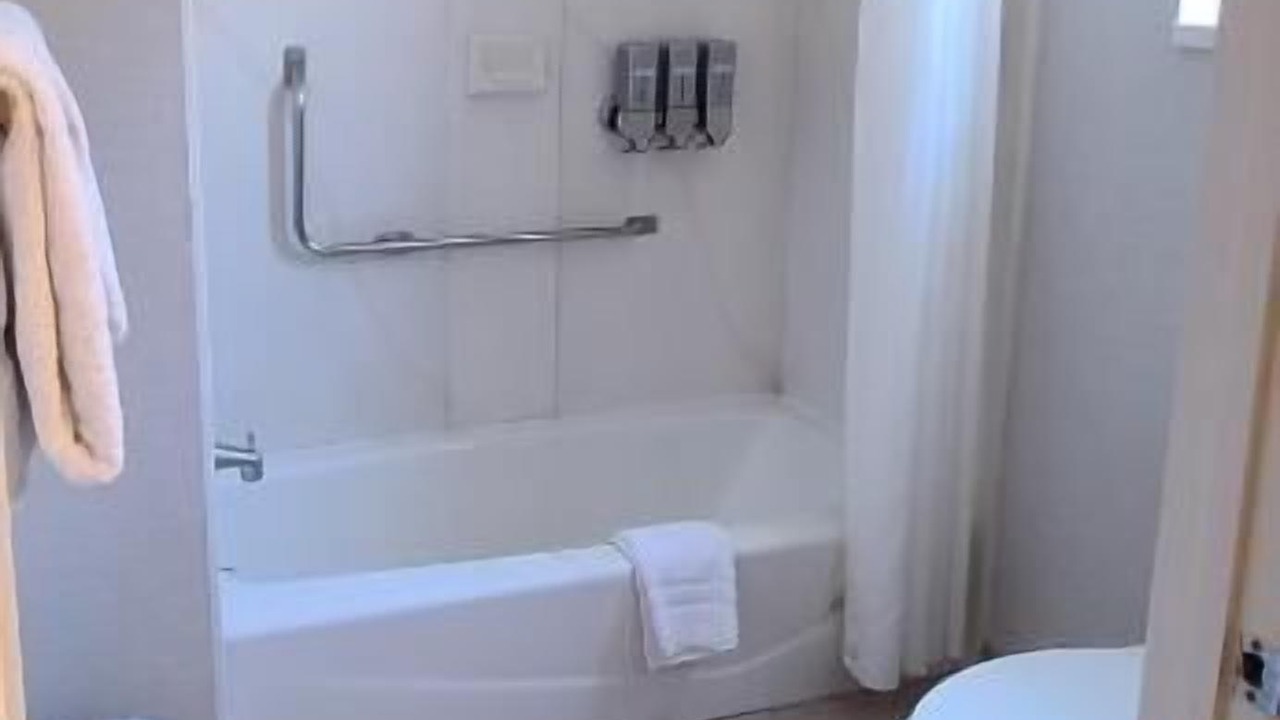 Photo of Bathroom in Lone Pine