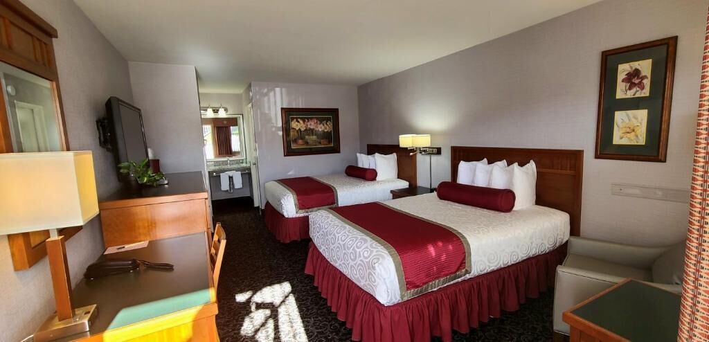 Photo of Bedroom in Lone Pine