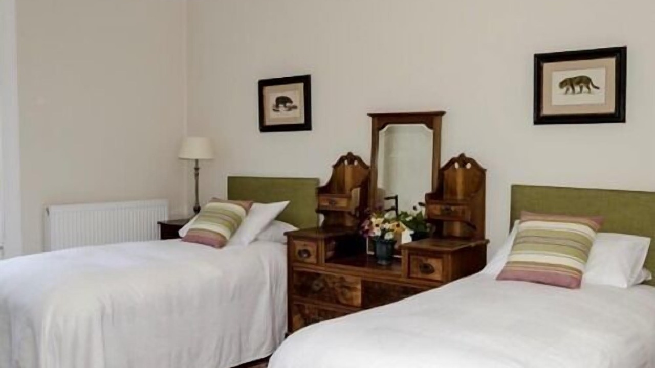 Photo of Bedroom in Newark