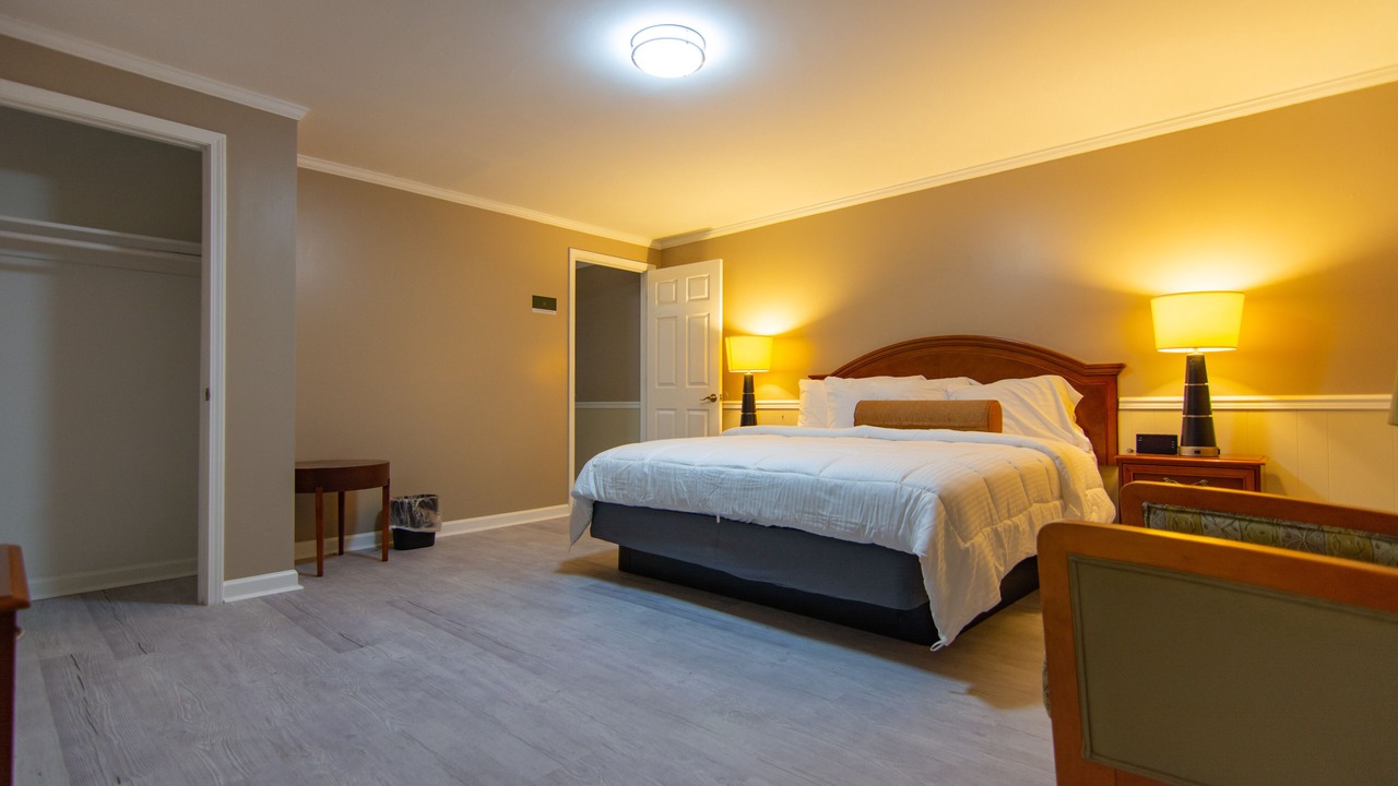 Photo of Bedroom in Eden
