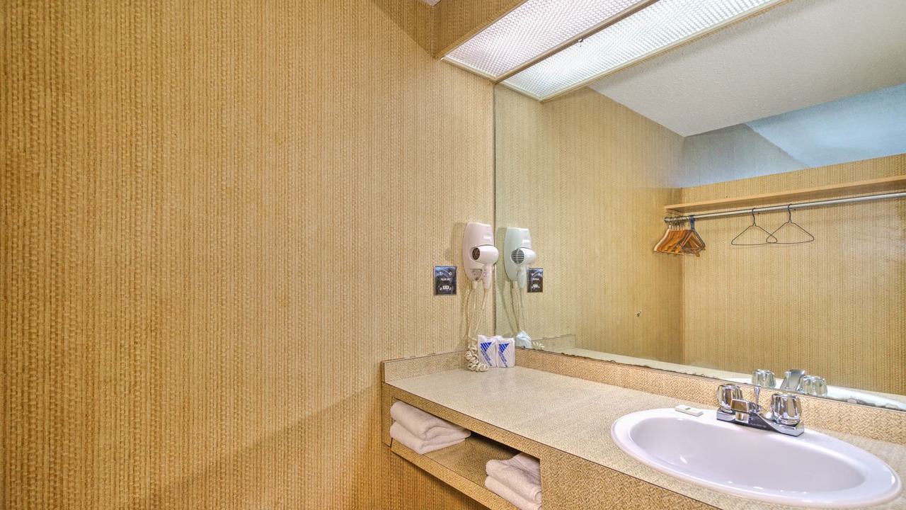 Photo of Bathroom in Cap de la Madeleine