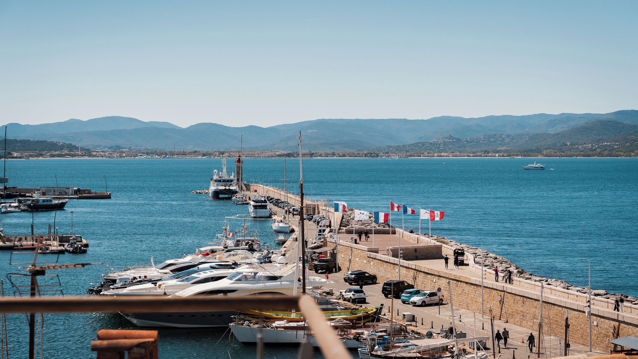 Photo of Bedroom in Old Town