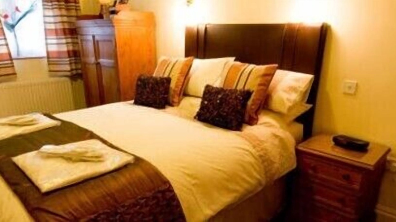 Photo of Others in Castle Bytham