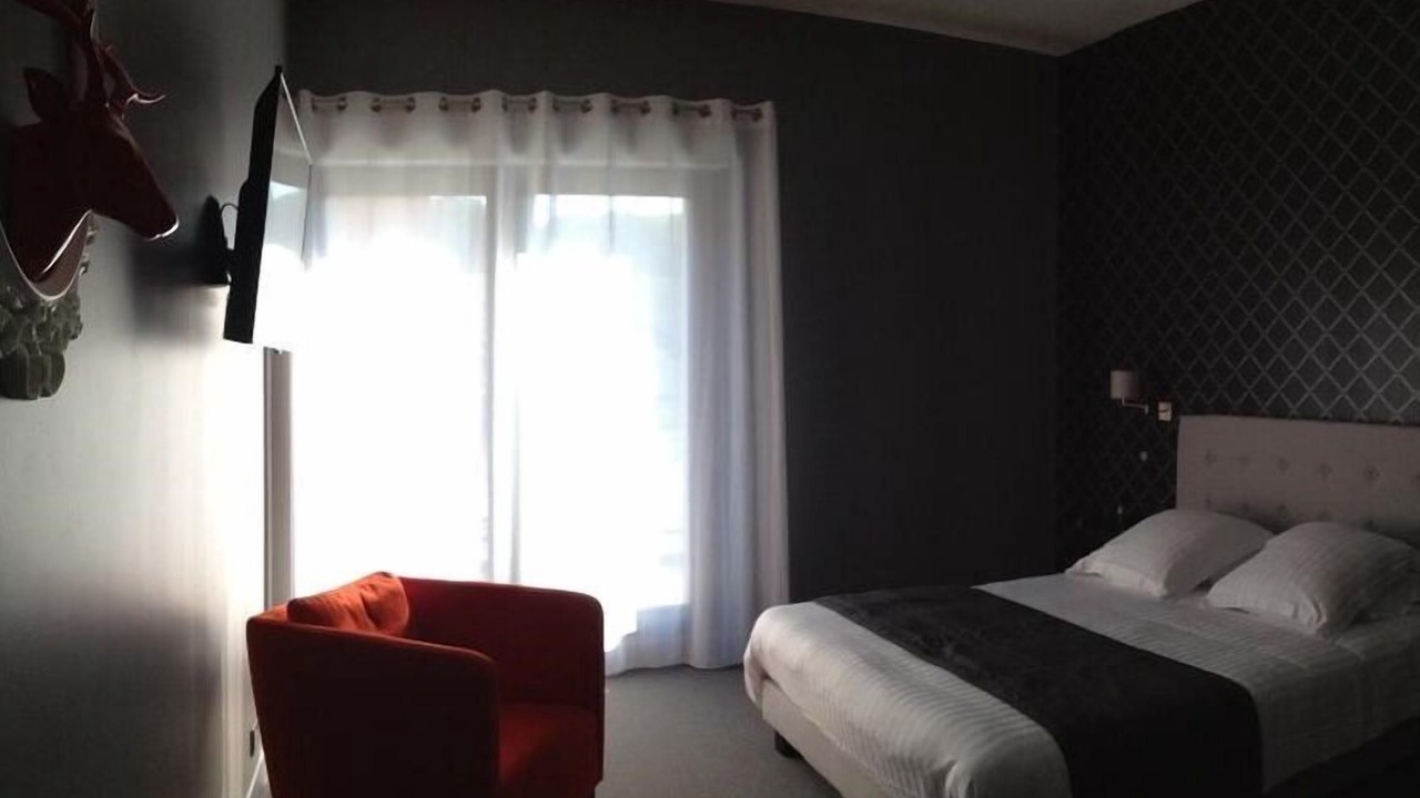 Photo of Bedroom in Chamery