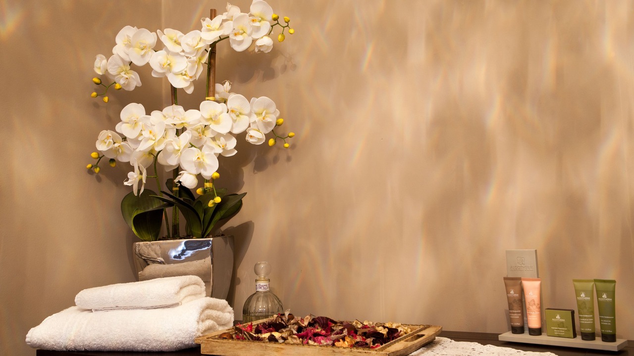 Photo of Bathroom in Alloa