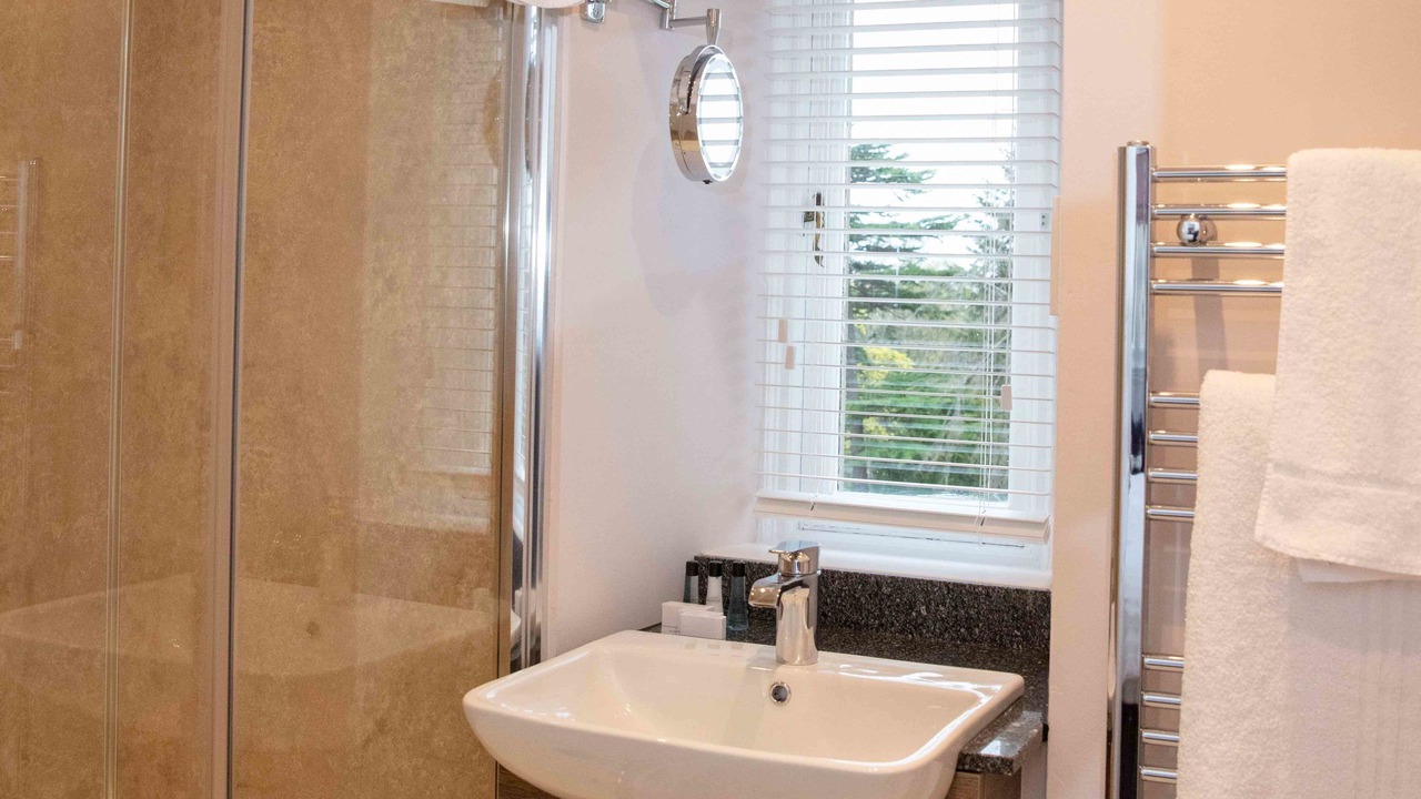 Photo of Bathroom in Alloa