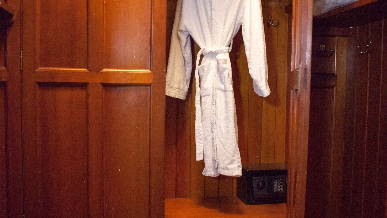 Photo of Bedroom in Alloa