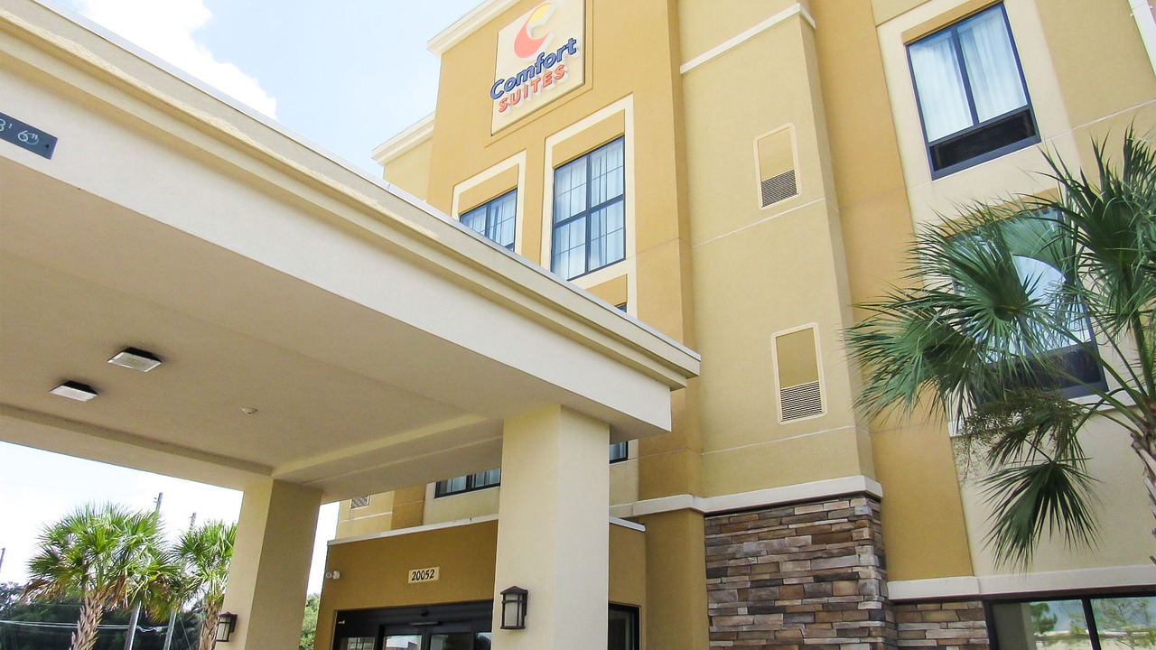 Photo of Buildings in Dunnellon