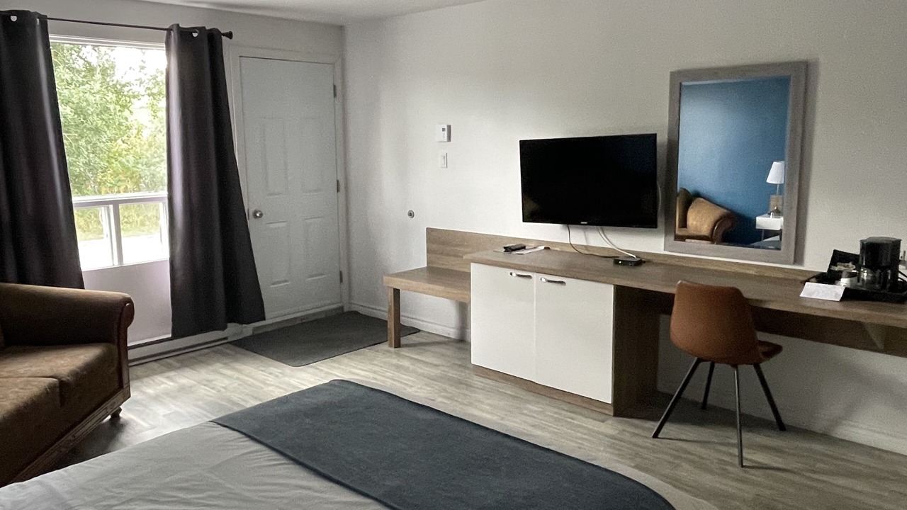 Photo of Bedroom in Metabetchouan
