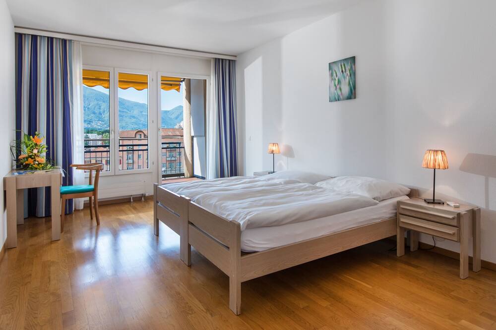 Photo of Bedroom in Muralto