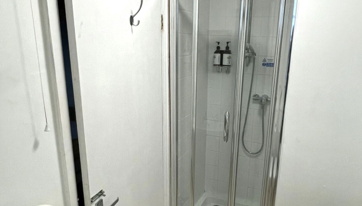 Photo of Bathroom in East Knighton