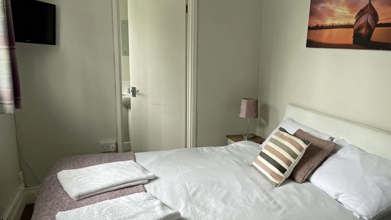 Photo of Bedroom in East Knighton