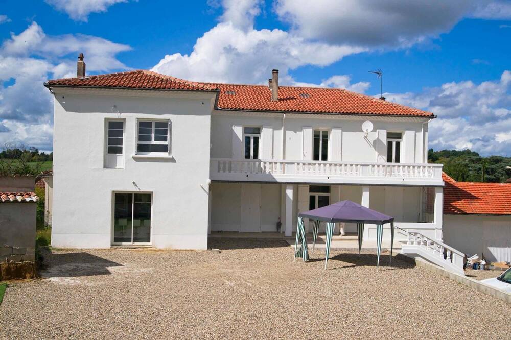 Photo of Outdoor in Barbaste