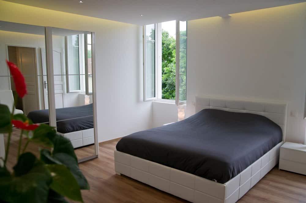 Photo of Bedroom in Barbaste