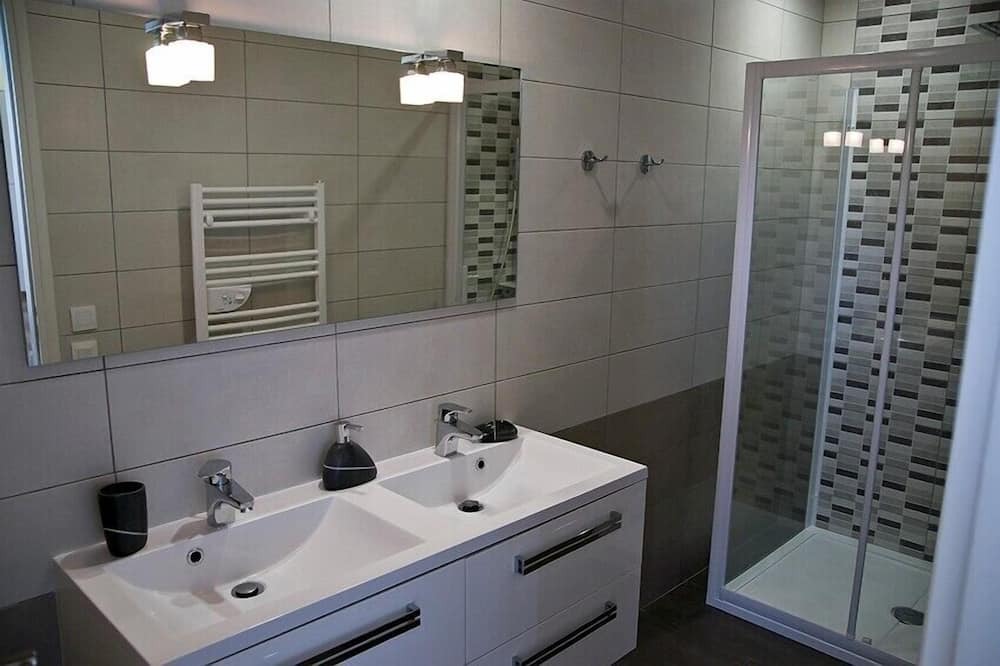 Photo of Bathroom in Barbaste