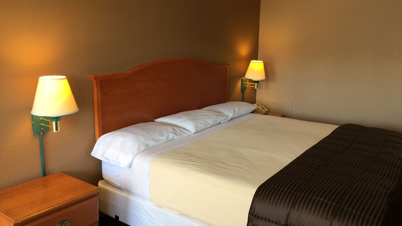 Photo of Bedroom in St. Robert