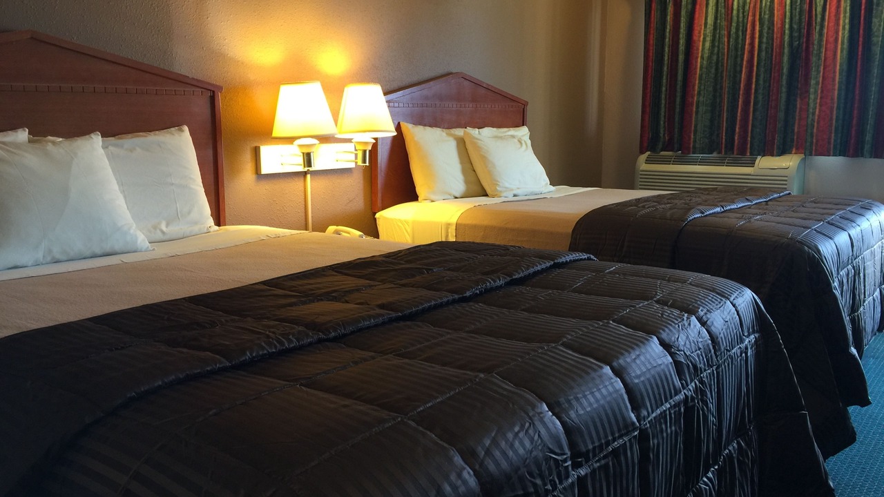 Photo of Bedroom in St. Robert