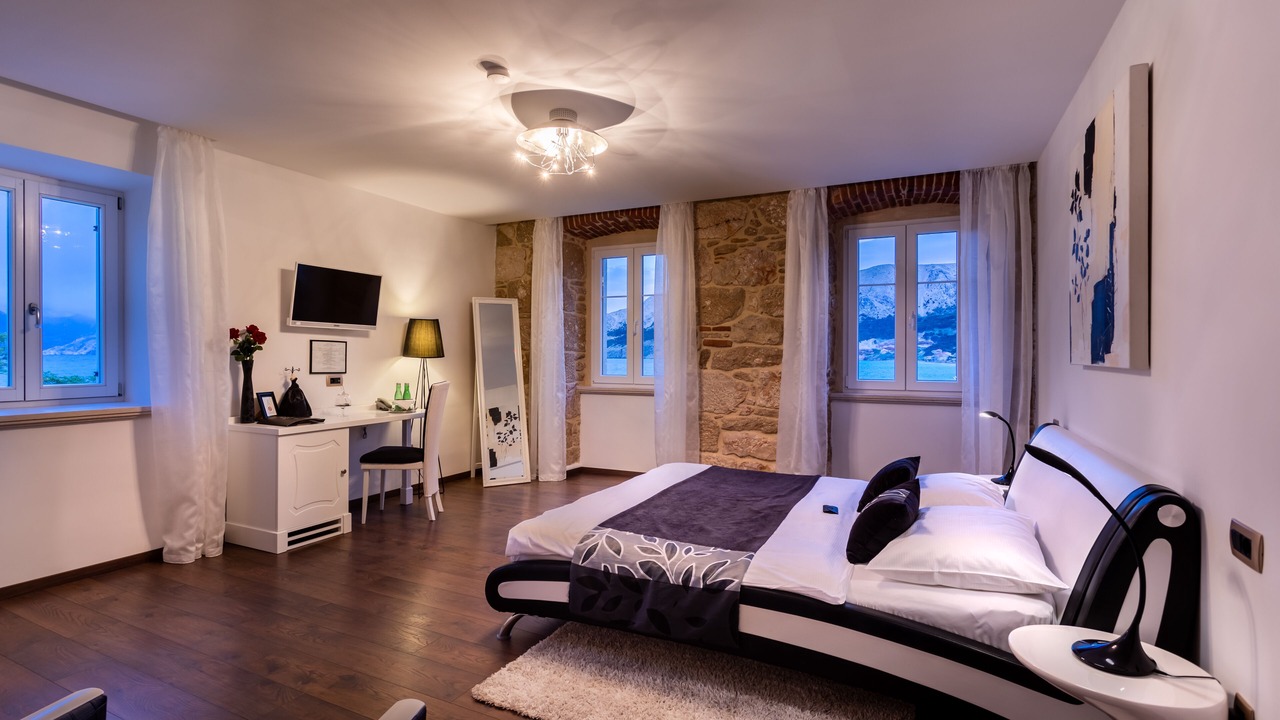 Photo of Bedroom in Baska