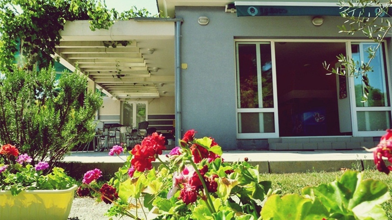 Photo of Others in Zaton