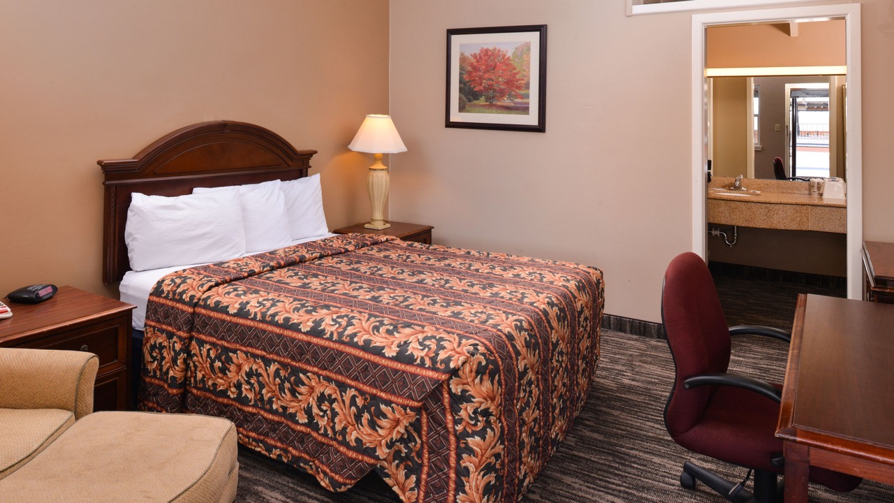Photo of Bedroom in Sweetwater