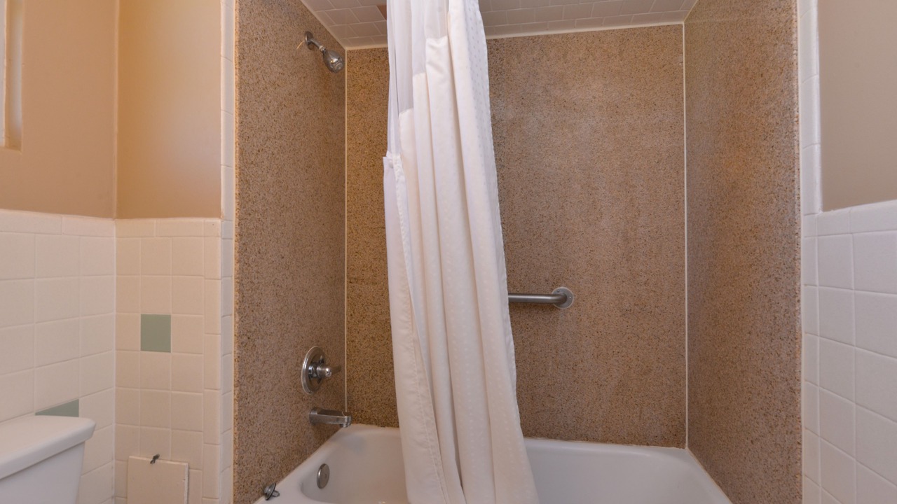 Photo of Bathroom in Sweetwater