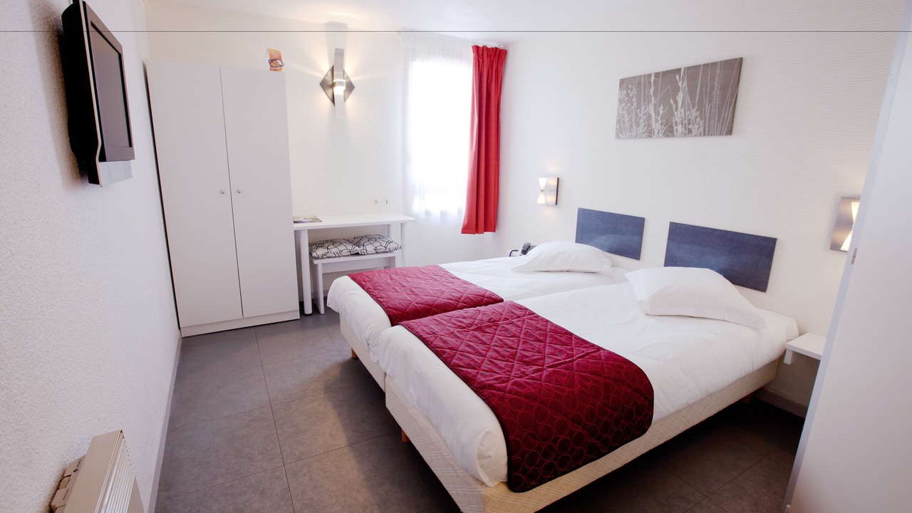 Photo of Bedroom in Contrexeville