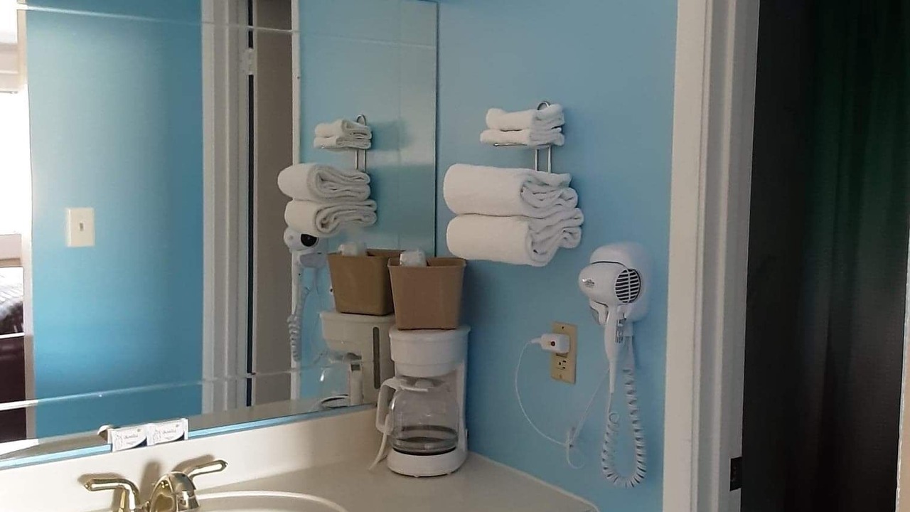 Photo of Bathroom in Ponce De Leon