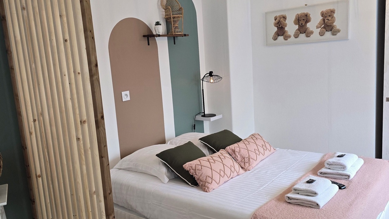 Photo of Bedroom in Arromanches-les-Bains