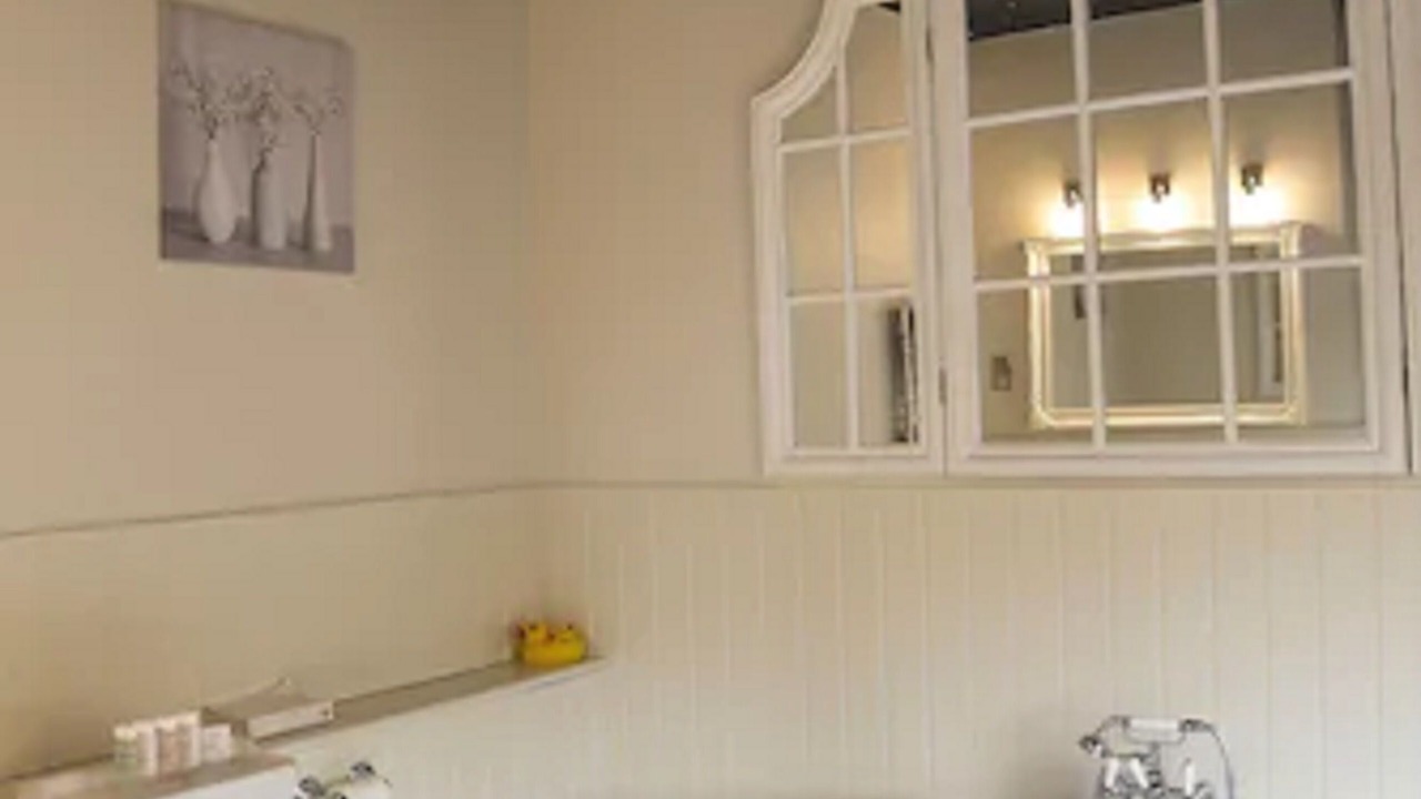 Photo of Bathroom in Woofferton