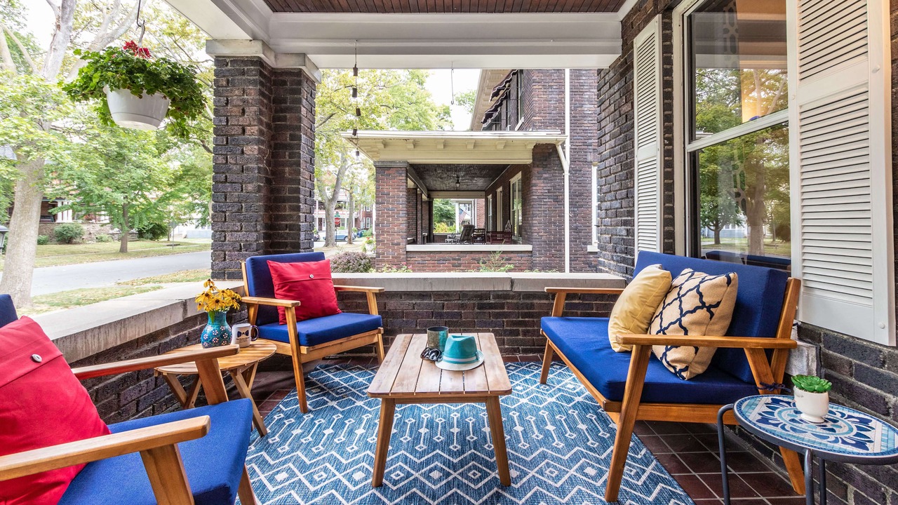 Photo of Outdoor in Downtown Niagara Falls