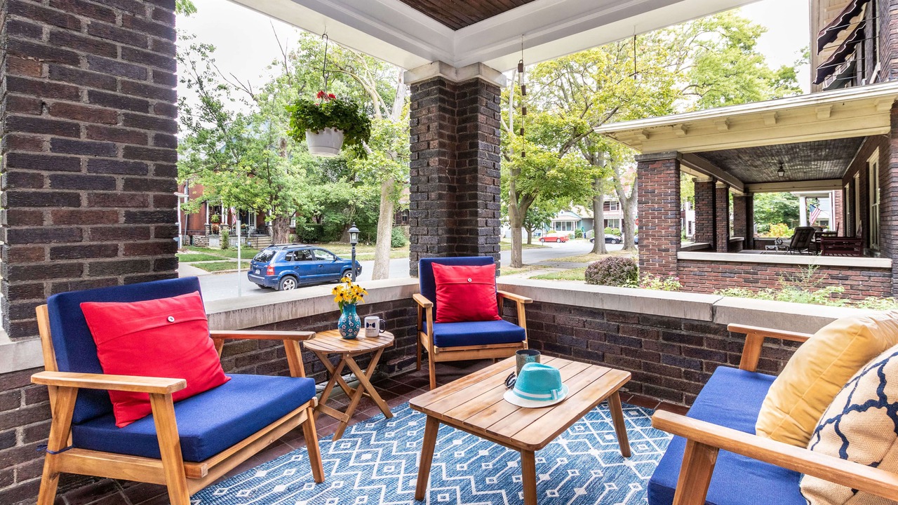 Photo of Outdoor in Downtown Niagara Falls