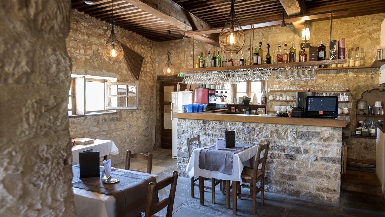 Photo of Others in Le Poet-Laval