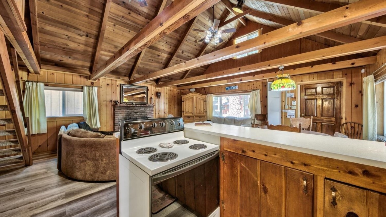 Photo of Kitchen in Black Bart