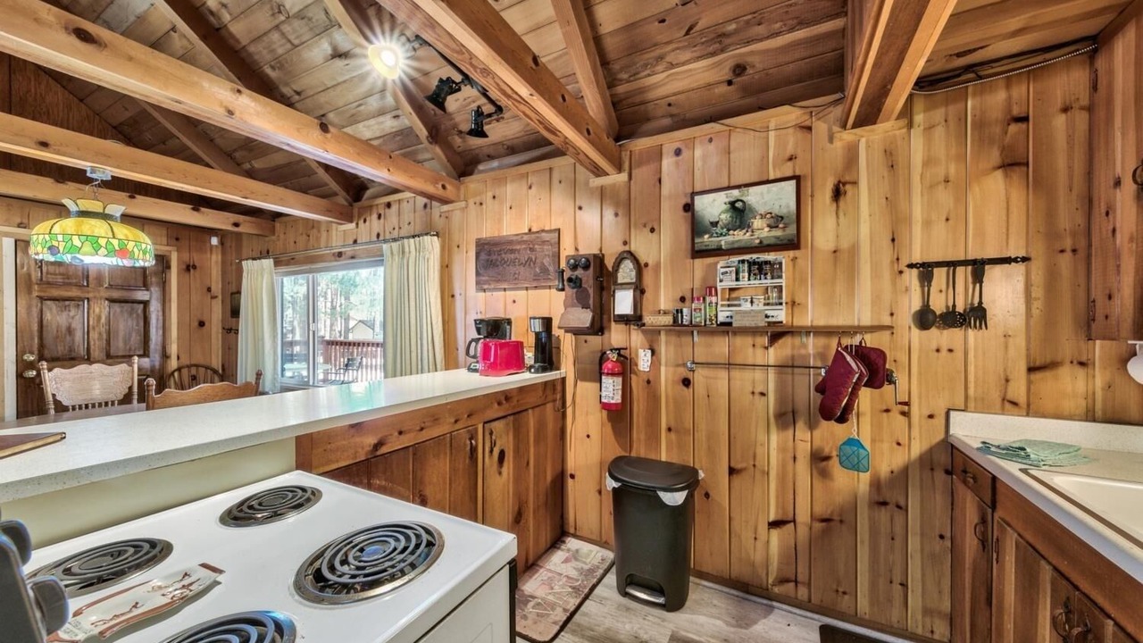 Photo of Kitchen in Black Bart