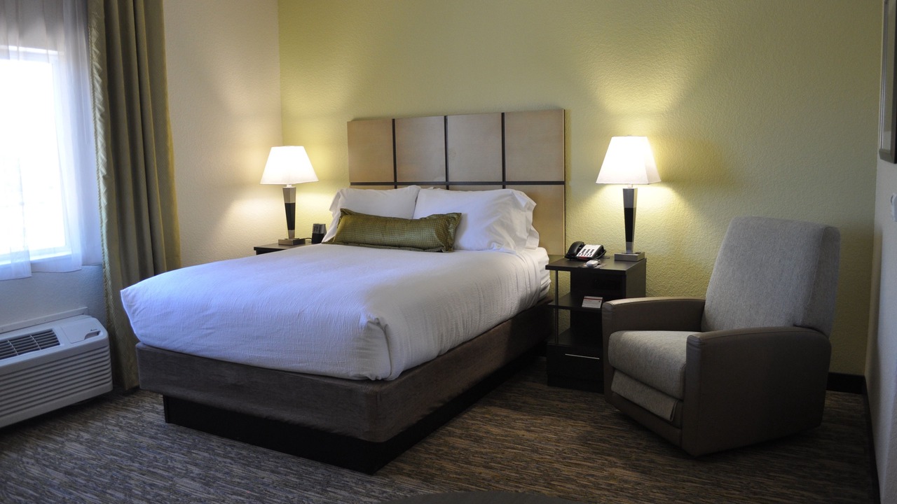 Photo of Bedroom in Bay City