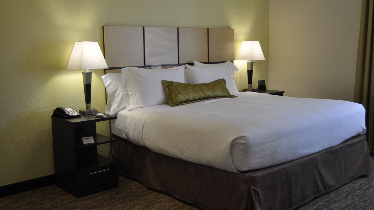 Photo of Bedroom in Bay City