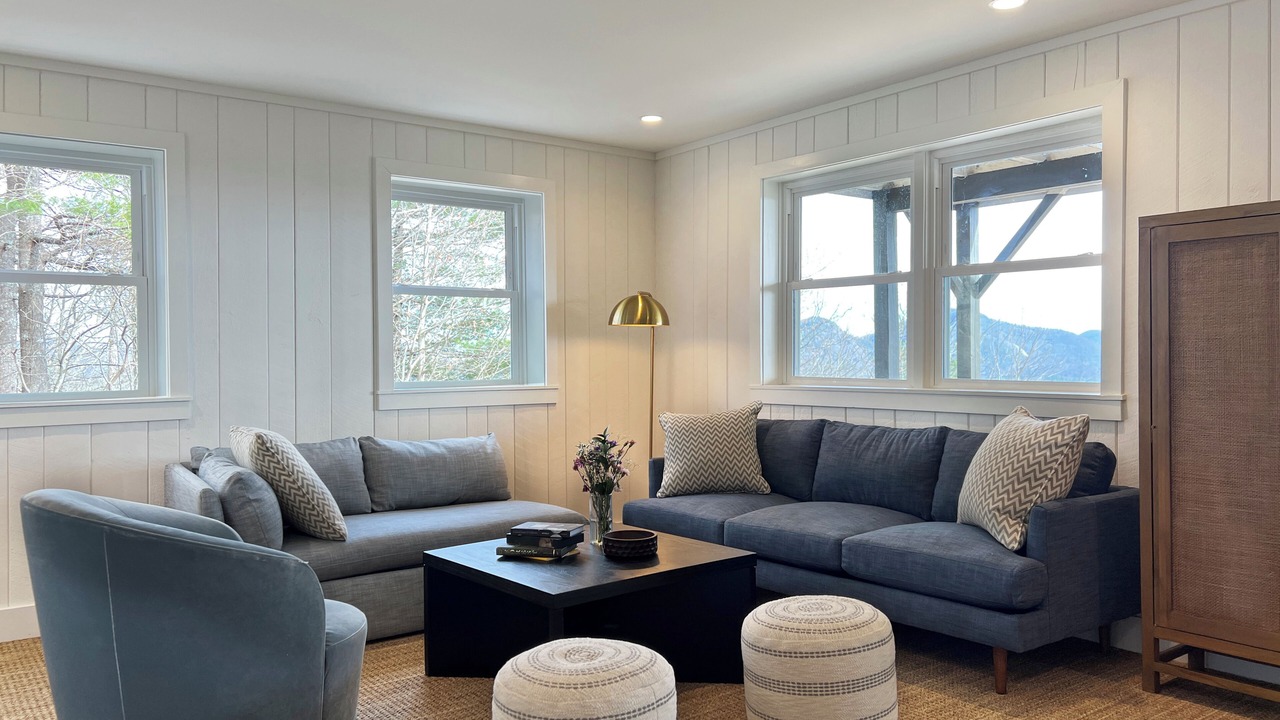 Photo of Livingroom in Cashiers
