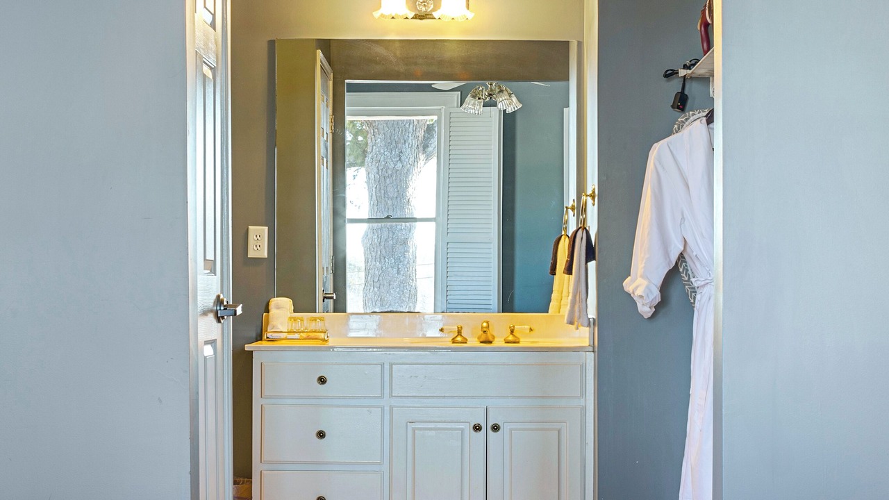 Photo of Bathroom in Stone Mountain Historic Village