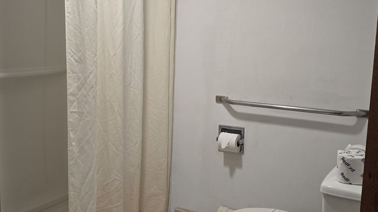Photo of Bathroom in Phillips