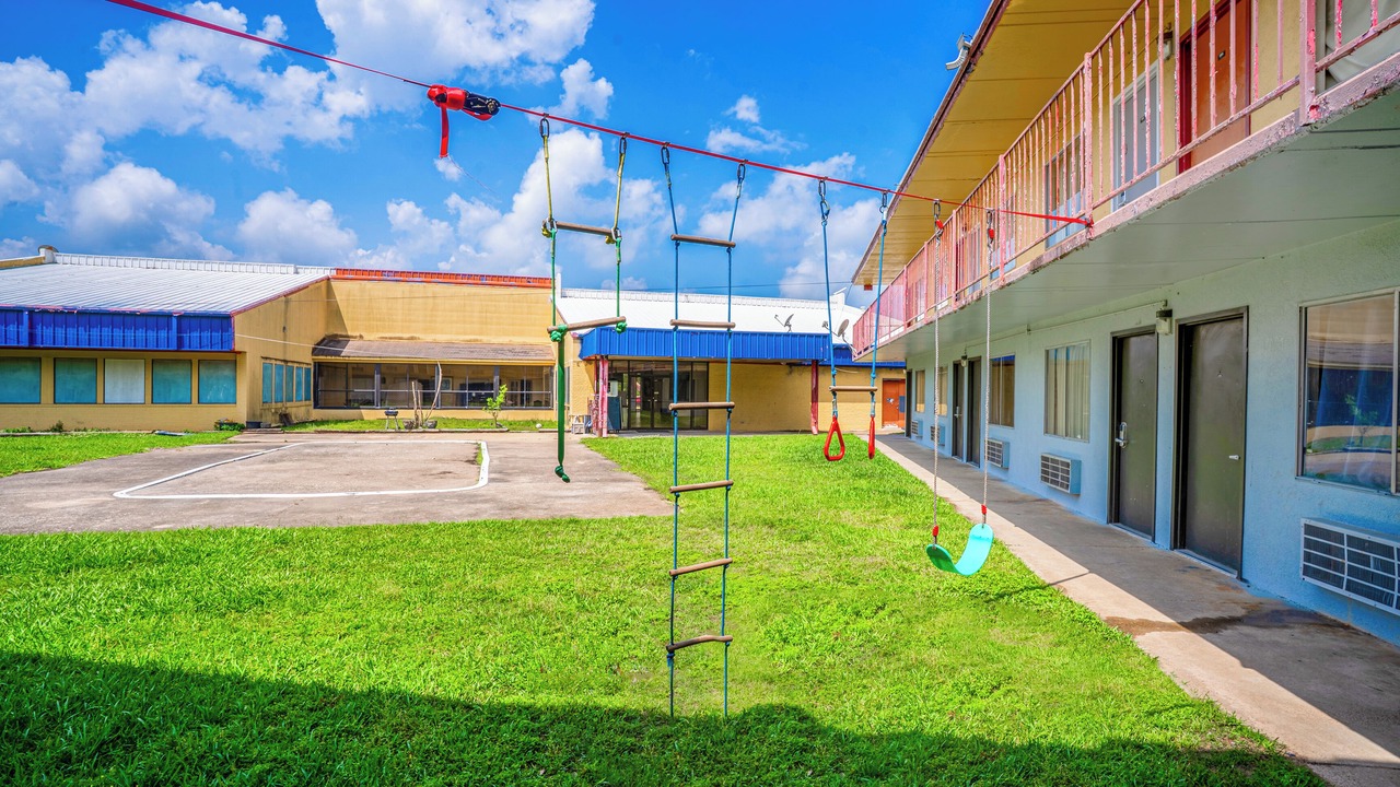 Photo of Outdoor in Livingston