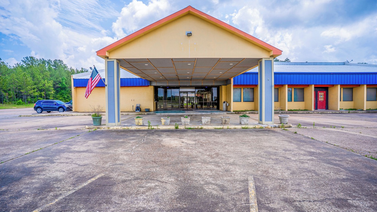 Photo of Outdoor in Livingston