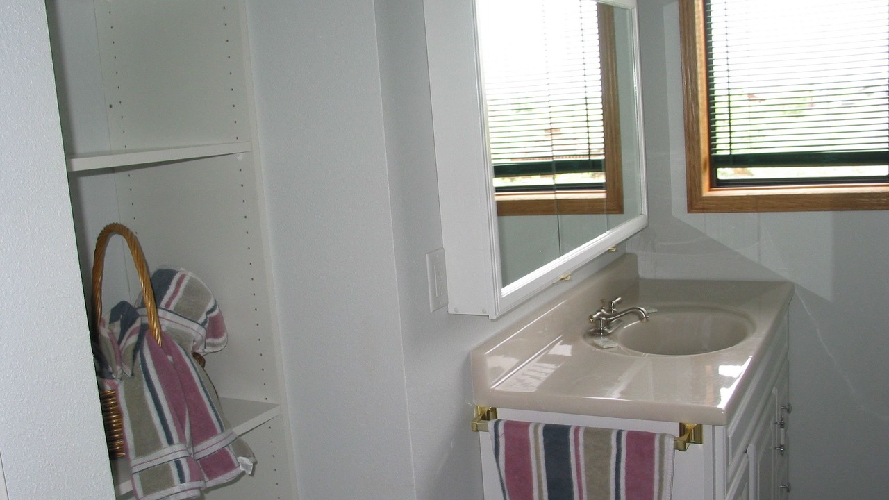 Photo of Others in Victor